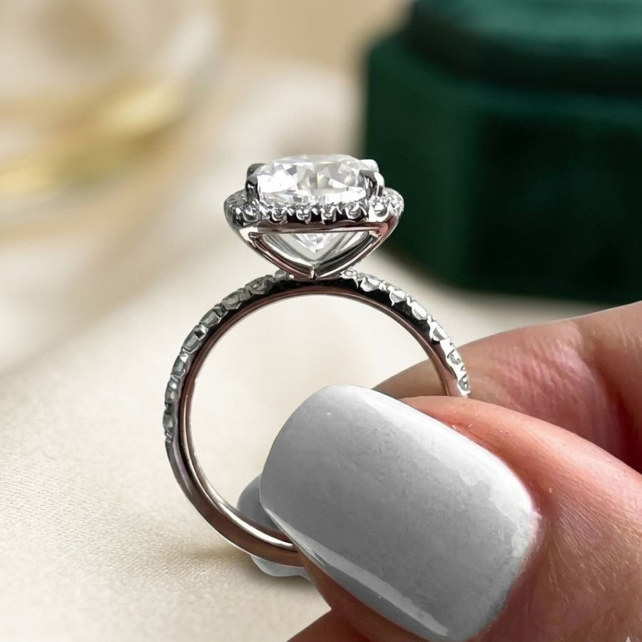 3.60Ct Cushion-Cut VS1 Lab Grown Diamond Wedding Engagement Ring 14k White Gold