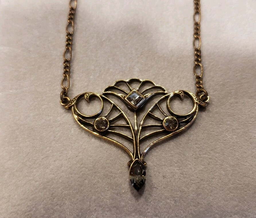 18″ ANTIQUE REPRODUCTION FILIGREE NECKLACE W/RHINESTONES, BRONZE FINISH
