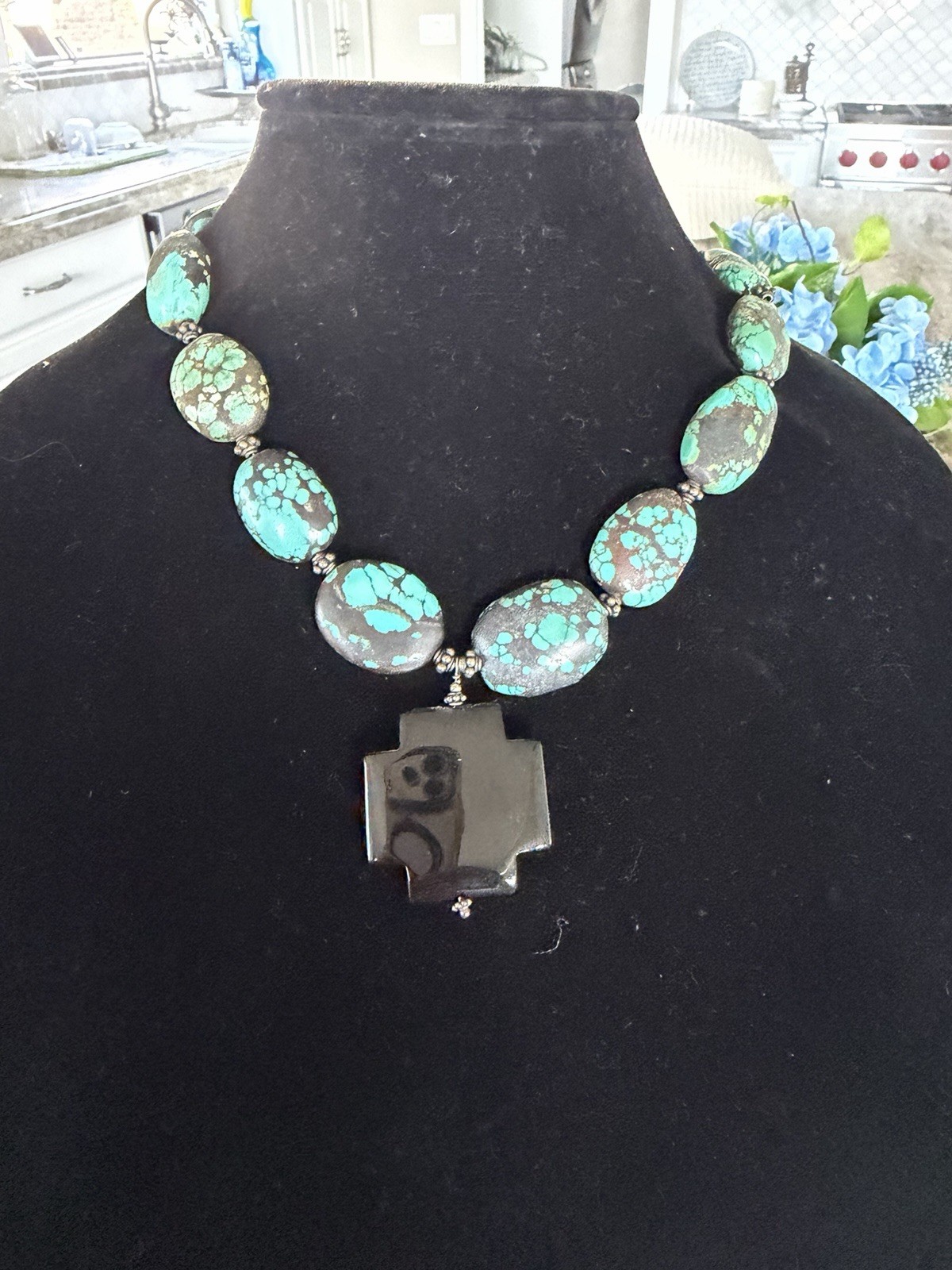 Jane Diaz Vintage Turquoise and Onyx Necklace 925 Sterling Silver – 18 Inches