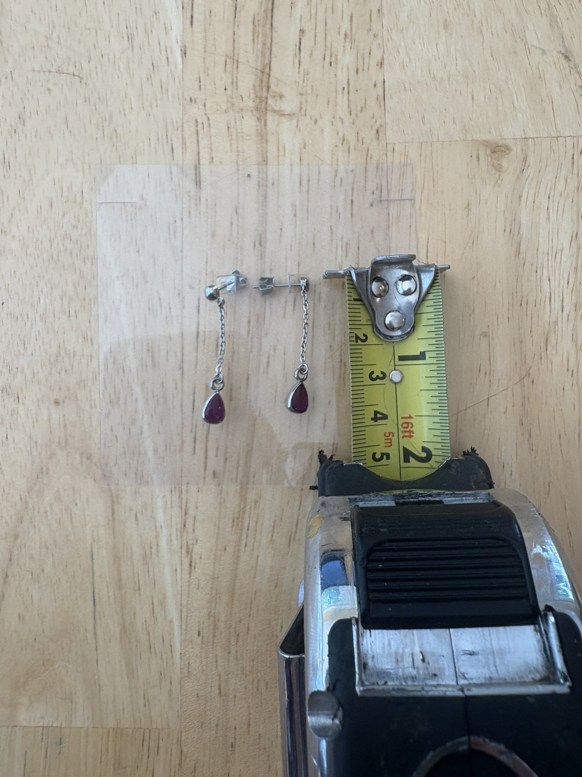 Swatch Bijoux Silver And Purple Teardrop Style Necklace And Earring Set