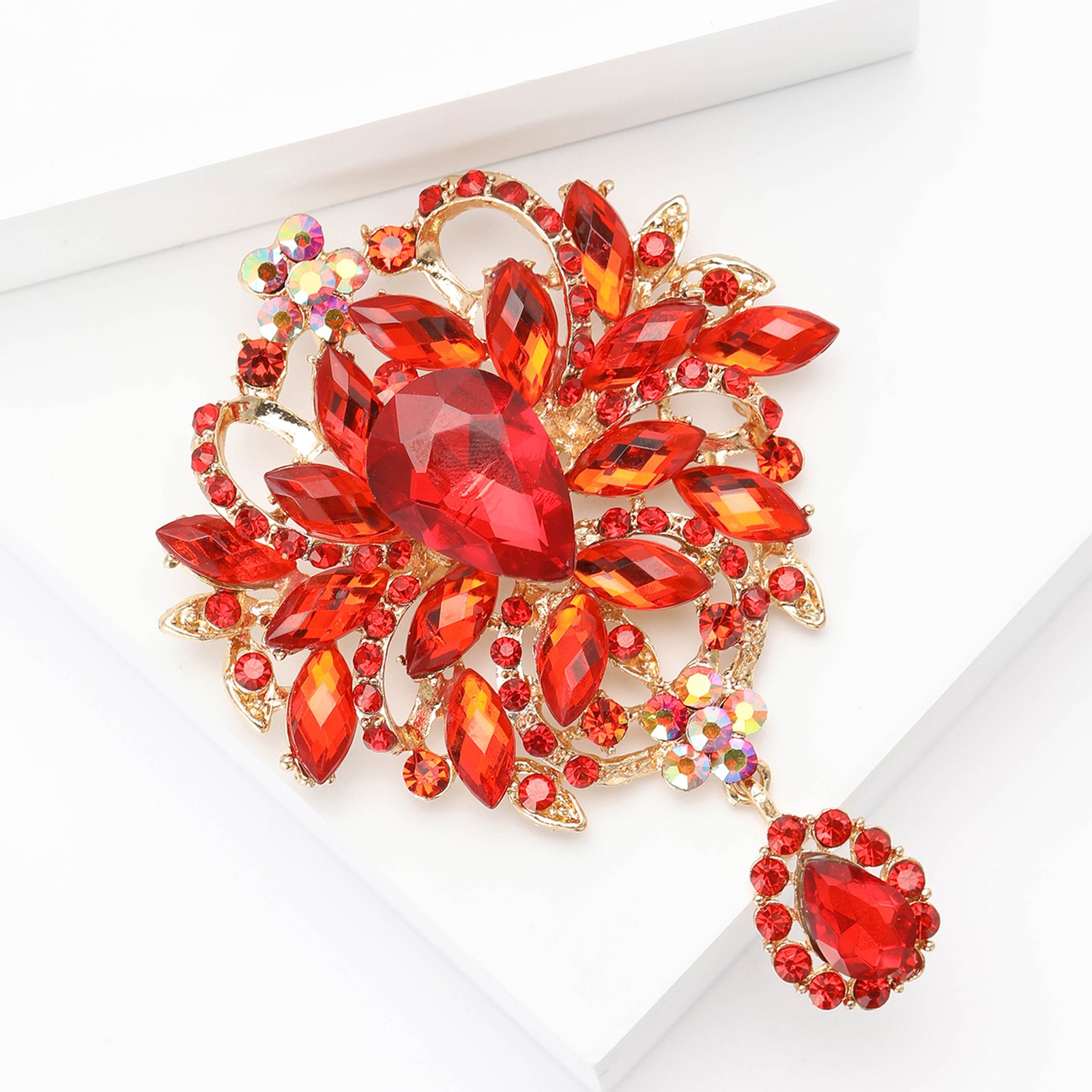 Hot Selling Alloy Large Glass Brooch Women’s Clothes Jewelry Pin For Banquet