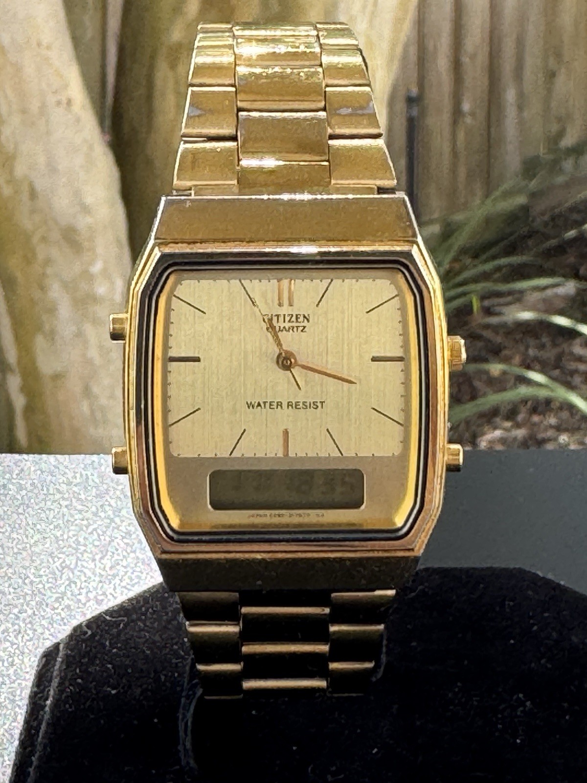 Citizen Quartz Vintage Analog-Digital LCD Gold Tone 31mm | Alarm Chrono Date