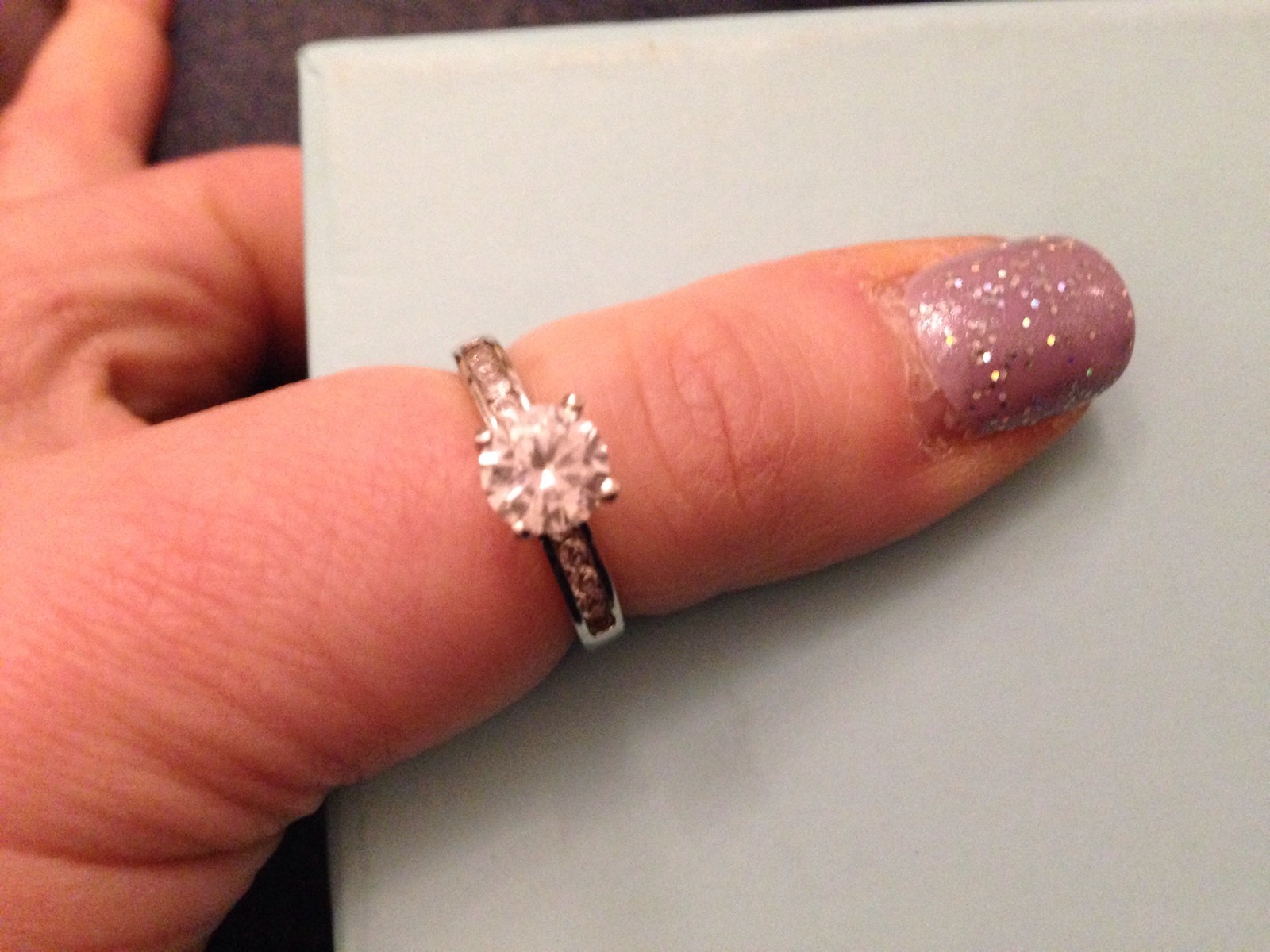 Lovely Solid Sterling Silver And Zicron Solitaire Ring 925 N
