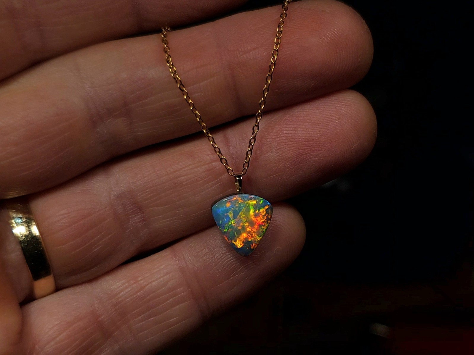 Solare’ Genuine Australian Opal Doublet Pendant 14k Gem Gift 0.82g Q53