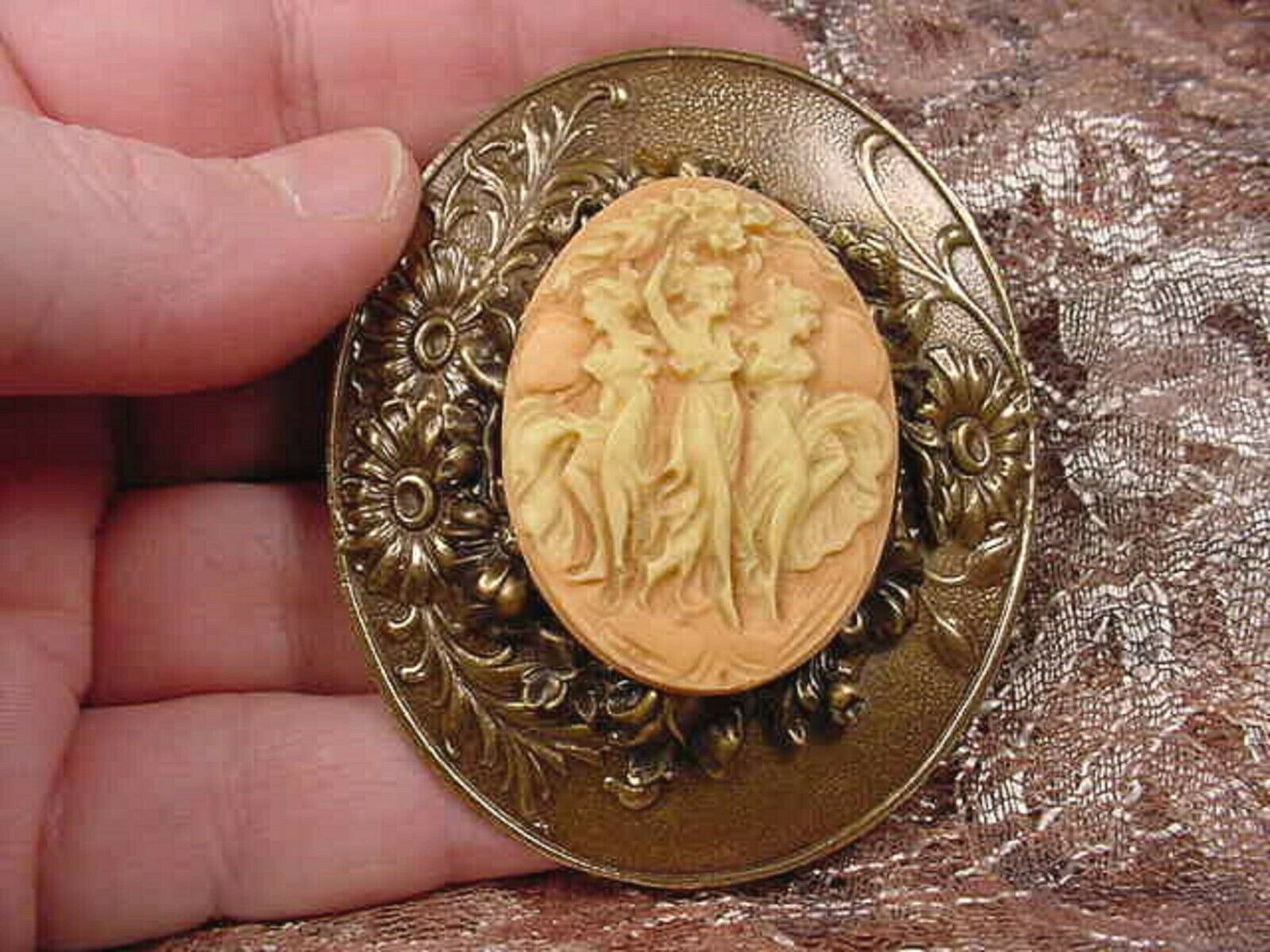 (CM36-23) THREE MUSES Graces Faith Hope Charity ladies CAMEO pendant JEWELRY