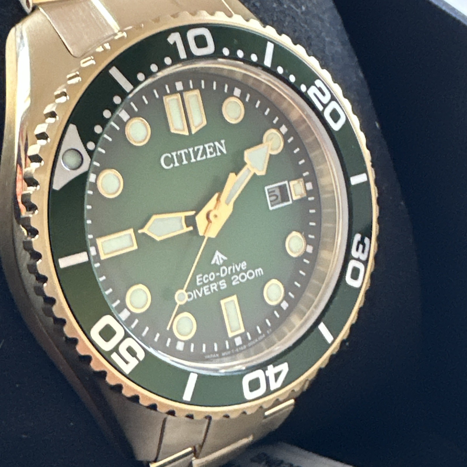 Citizen ProMaster Dive Timepiece Green Dial Gold Stainless Mens Watch BN0262-59W