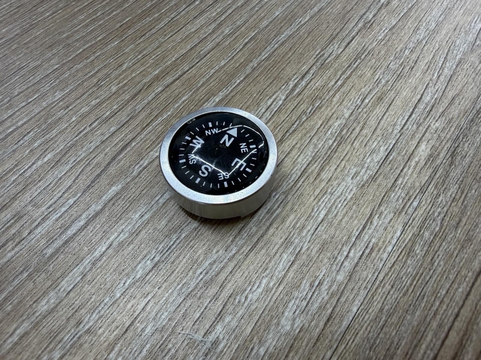 Sangin Instruments Navigator Compass for 20mm watch straps Matte