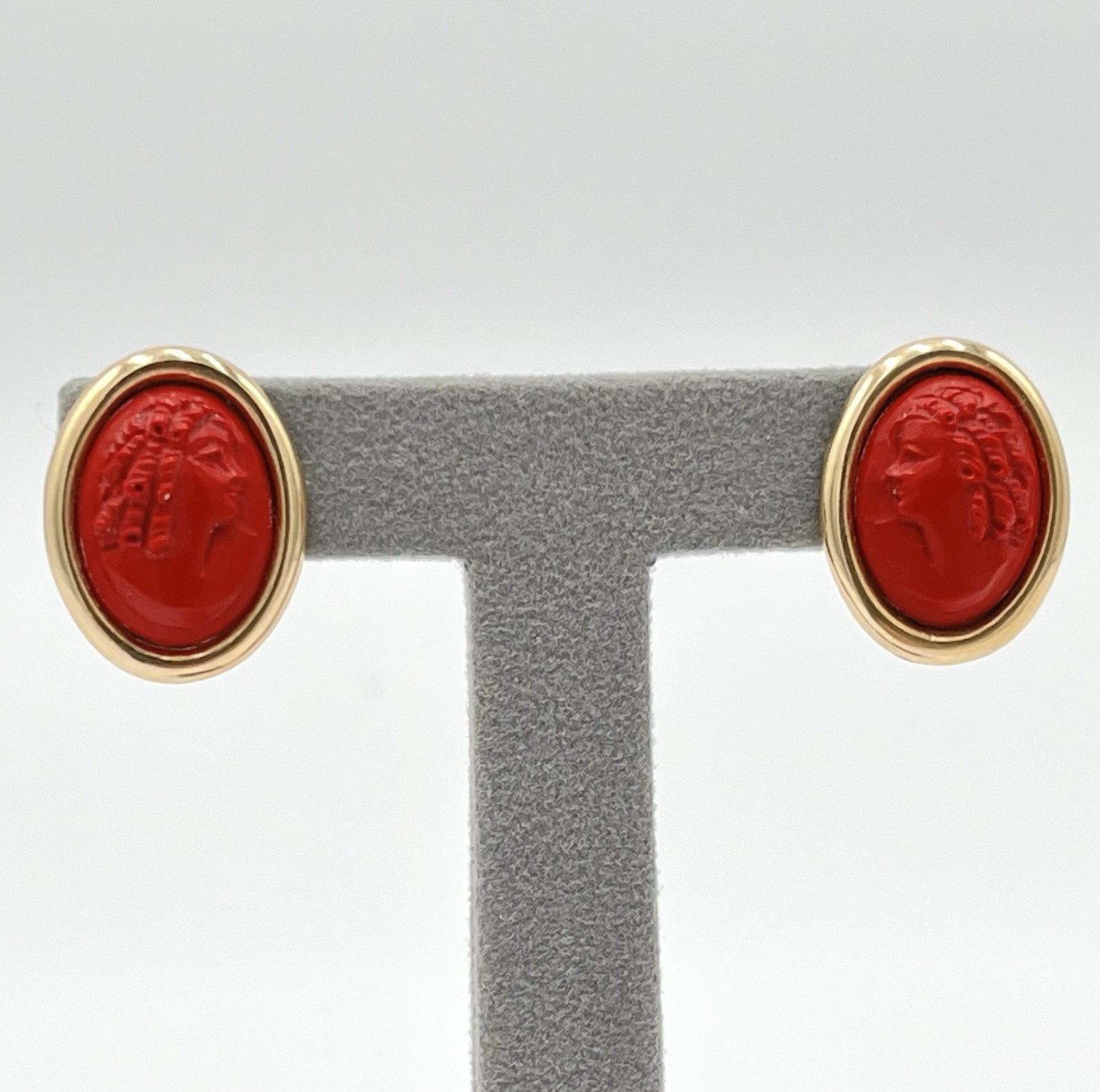 16mm Red Coral Paste 14kt Gold Cameo Earrings – Vintage Handmade