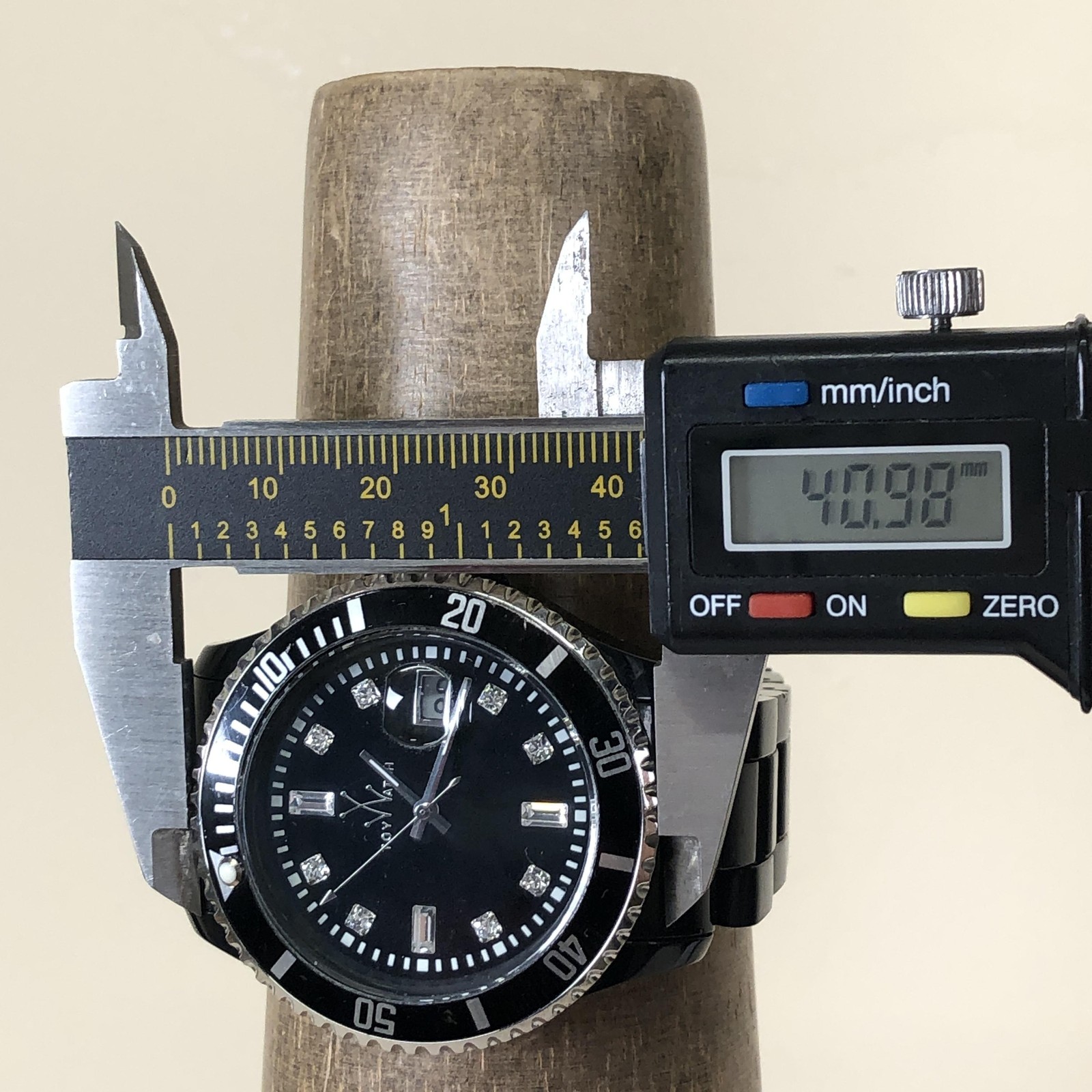 ToyWatch Watch Mens 41mm Black Dial Date Crystal Markers Black Plastic