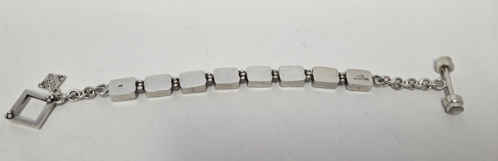 SUE HUSTON Sterling Silver Shell Inlay Bracelet 925 MOP Toggle Clasp 7″ L x3/8″w