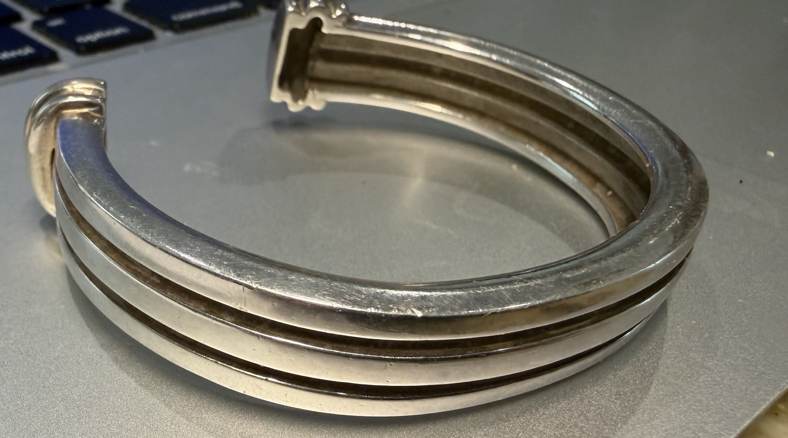Tiffany & Co. Sterling Silver 1995 Atlas Groove Cuff Bracelet 46.5 Heavy Grams