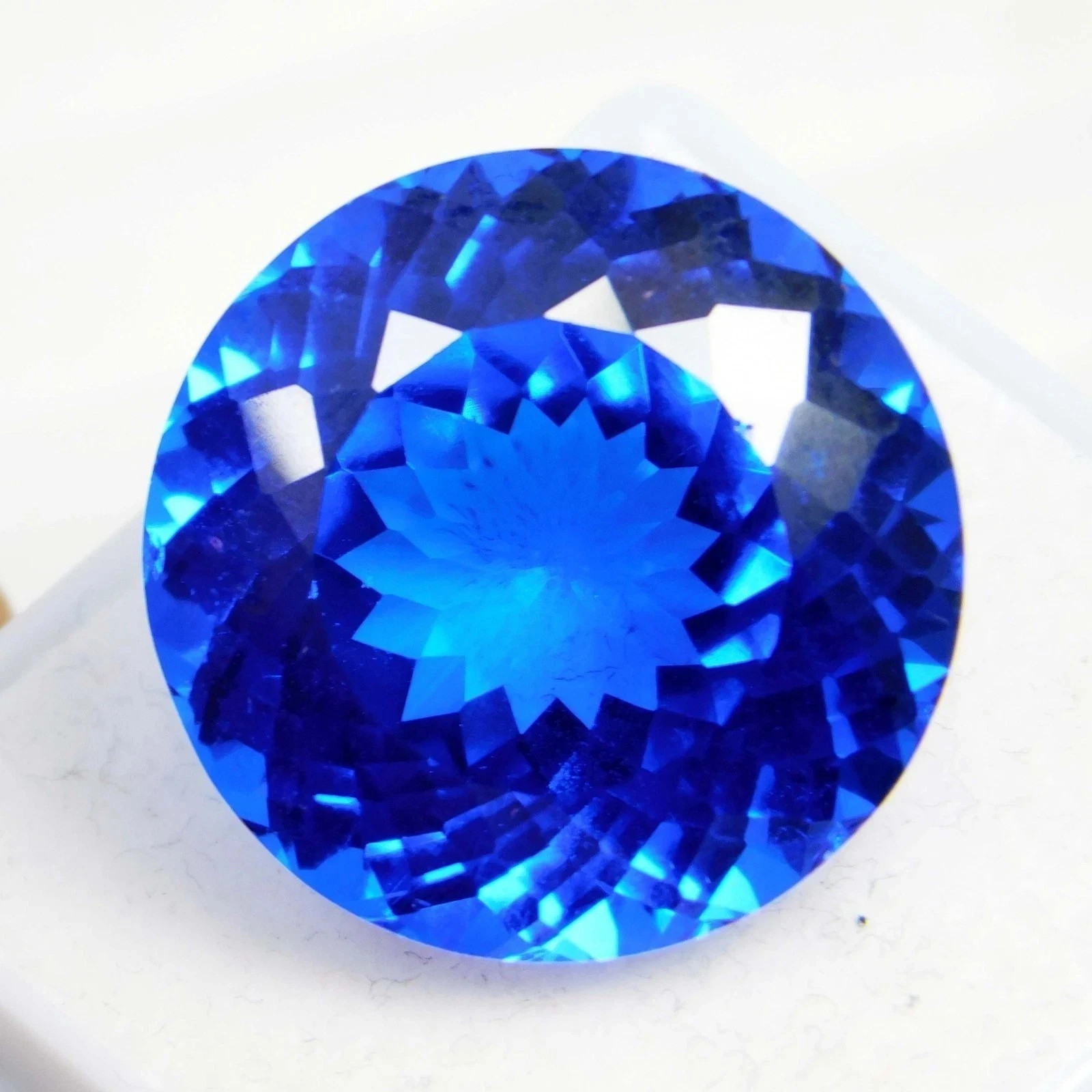 Certified 10 Ct+ AAA+ Natural Lustrous Blue Tanzanite Round Cut Loose Gemstone