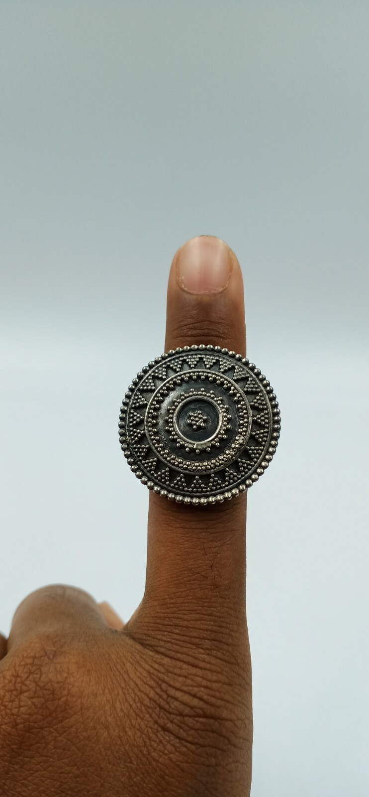 Mid-Centruy Indian Style Circle Shape Women’s Ring In Pure 935 Argentium Silver