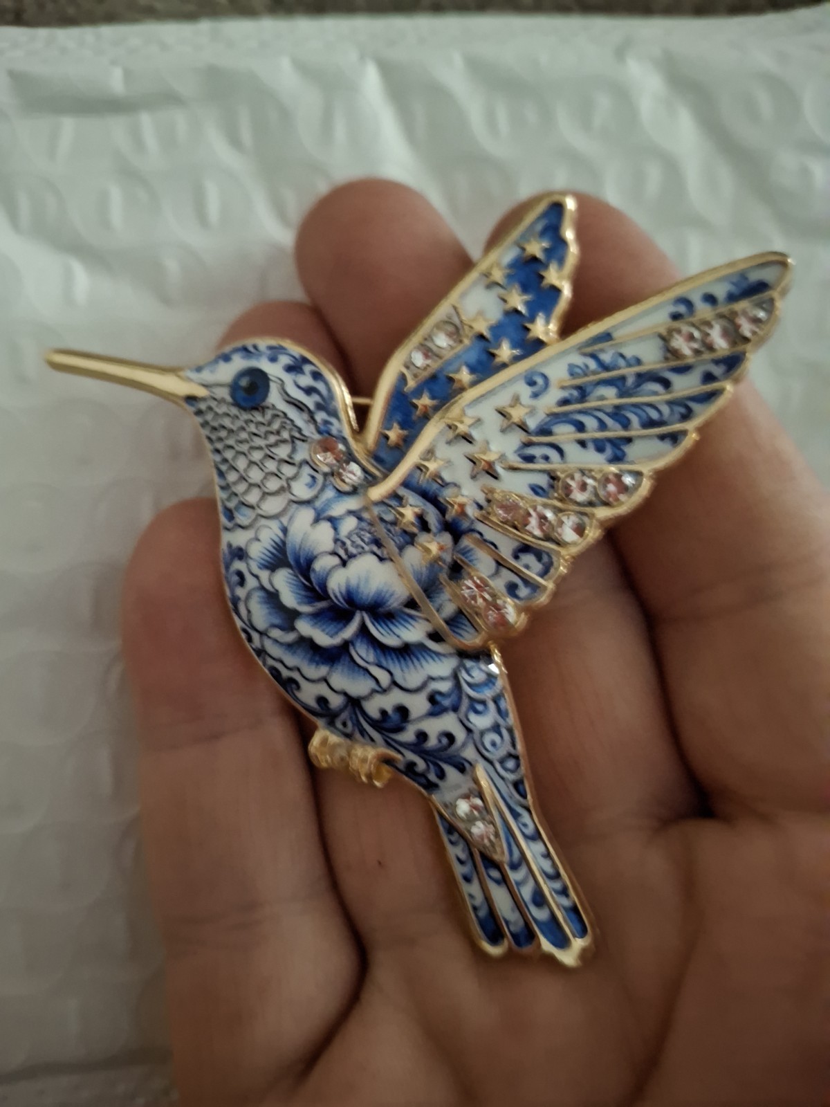 Hummingbird Brooch Pin Gold Tone Blue White Enamel Clear Round Rhinestones