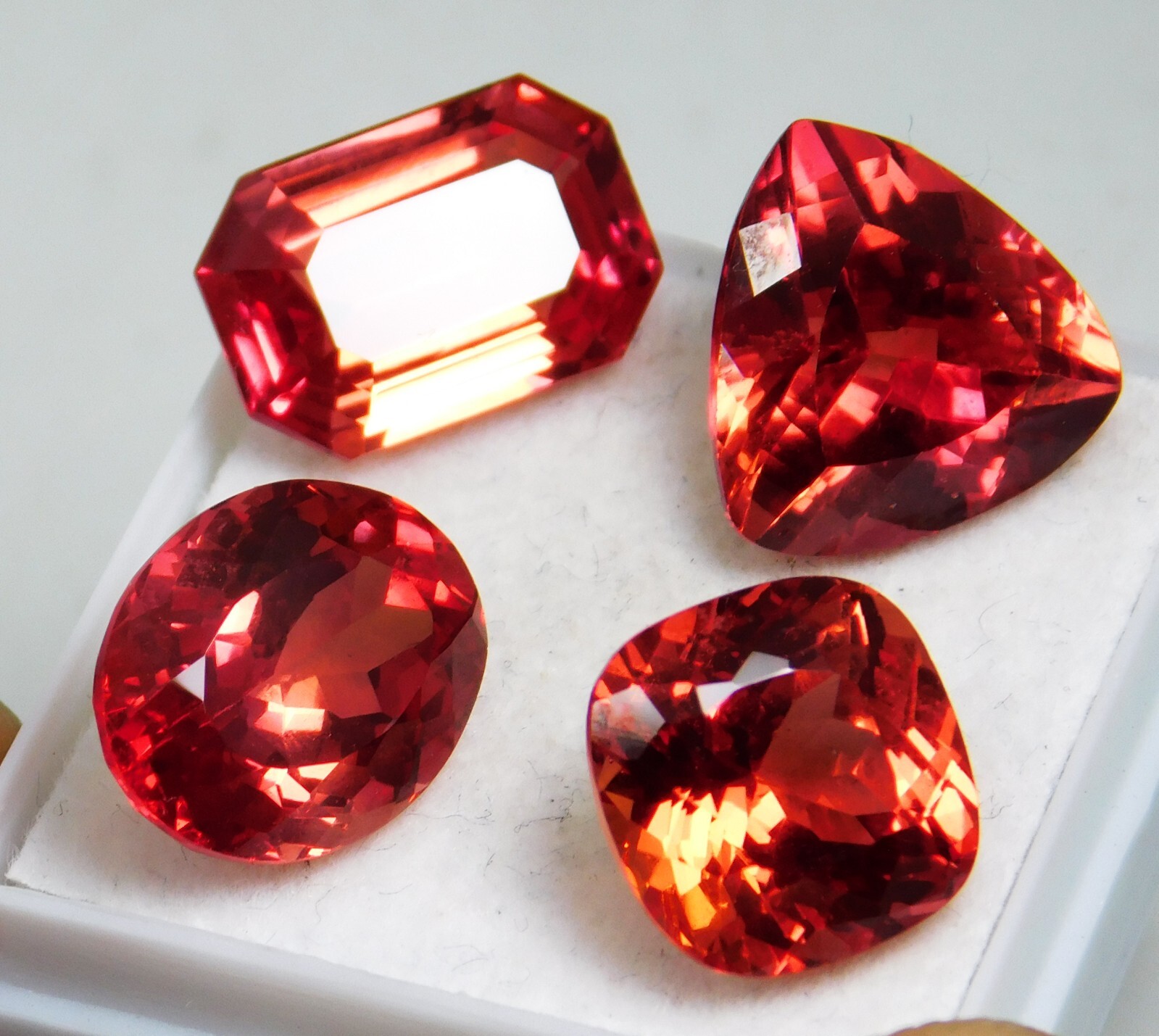 Natural Orange Pink Padparadscha Sapphire 31.50 Ct Certified Mixed Gemstone Lot