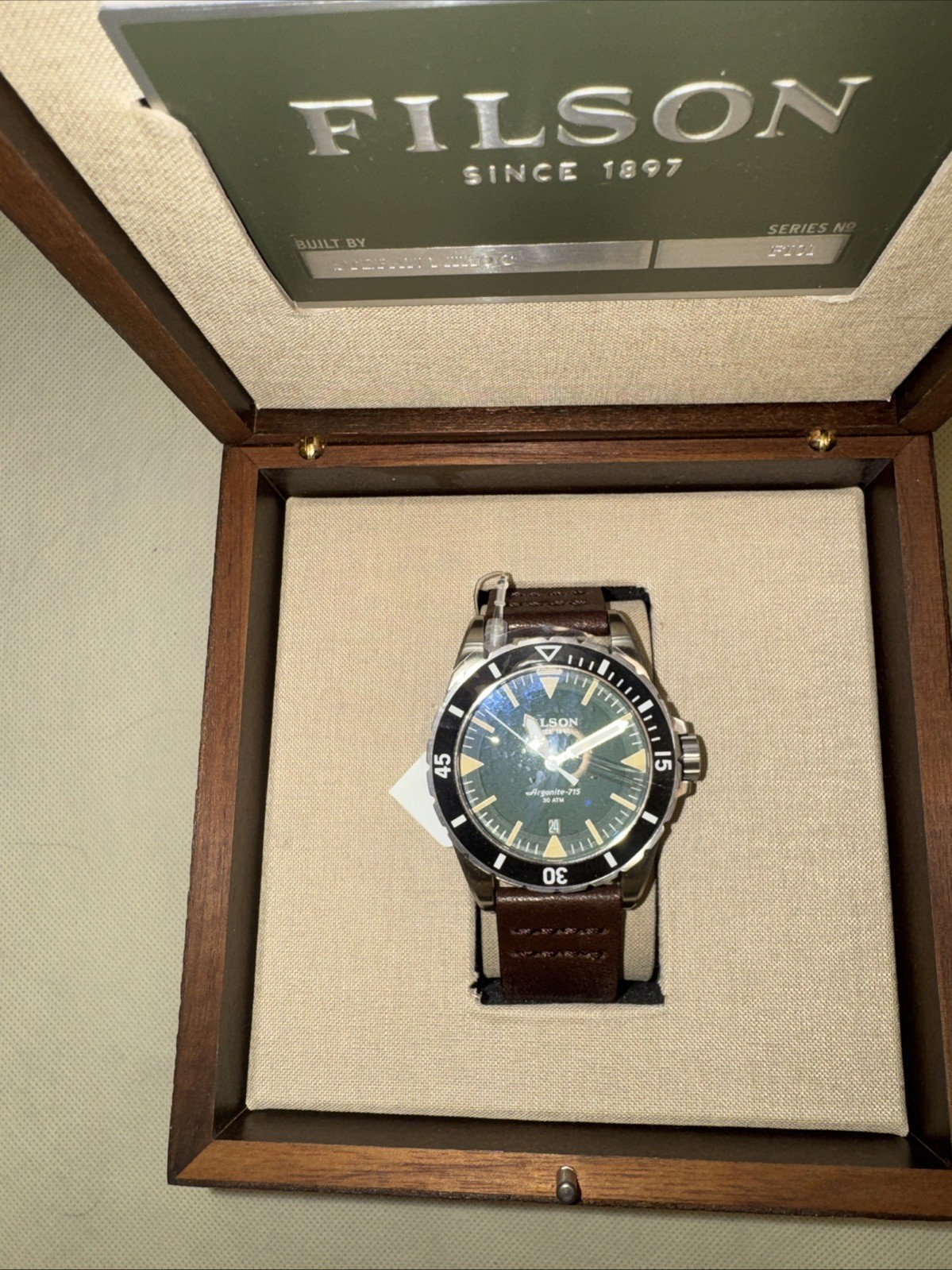 Discontinued Filson x Shinola “The Dutch Harbor” 43mm Dive Watch – Green Dial