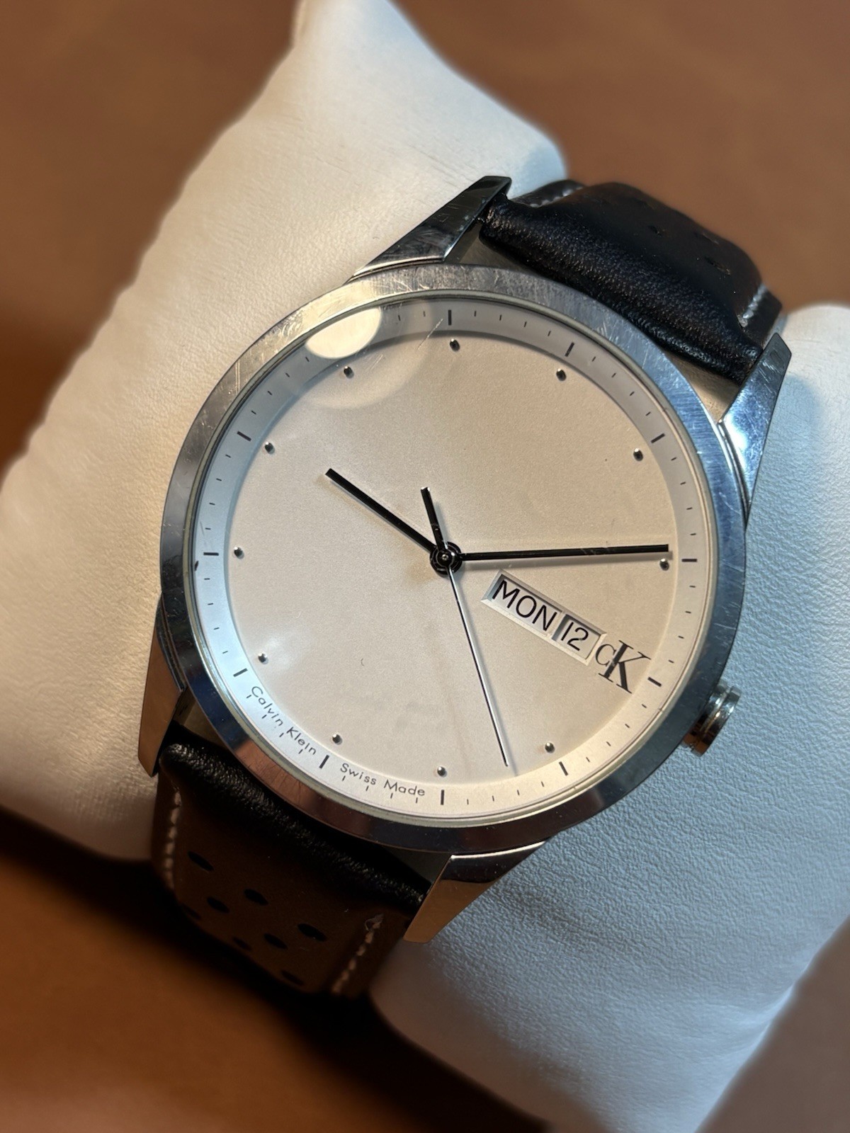 Calvin Klein Swiss Made Men’s Watch Stainless K2211 Day/Date,LeatherCitizen Band