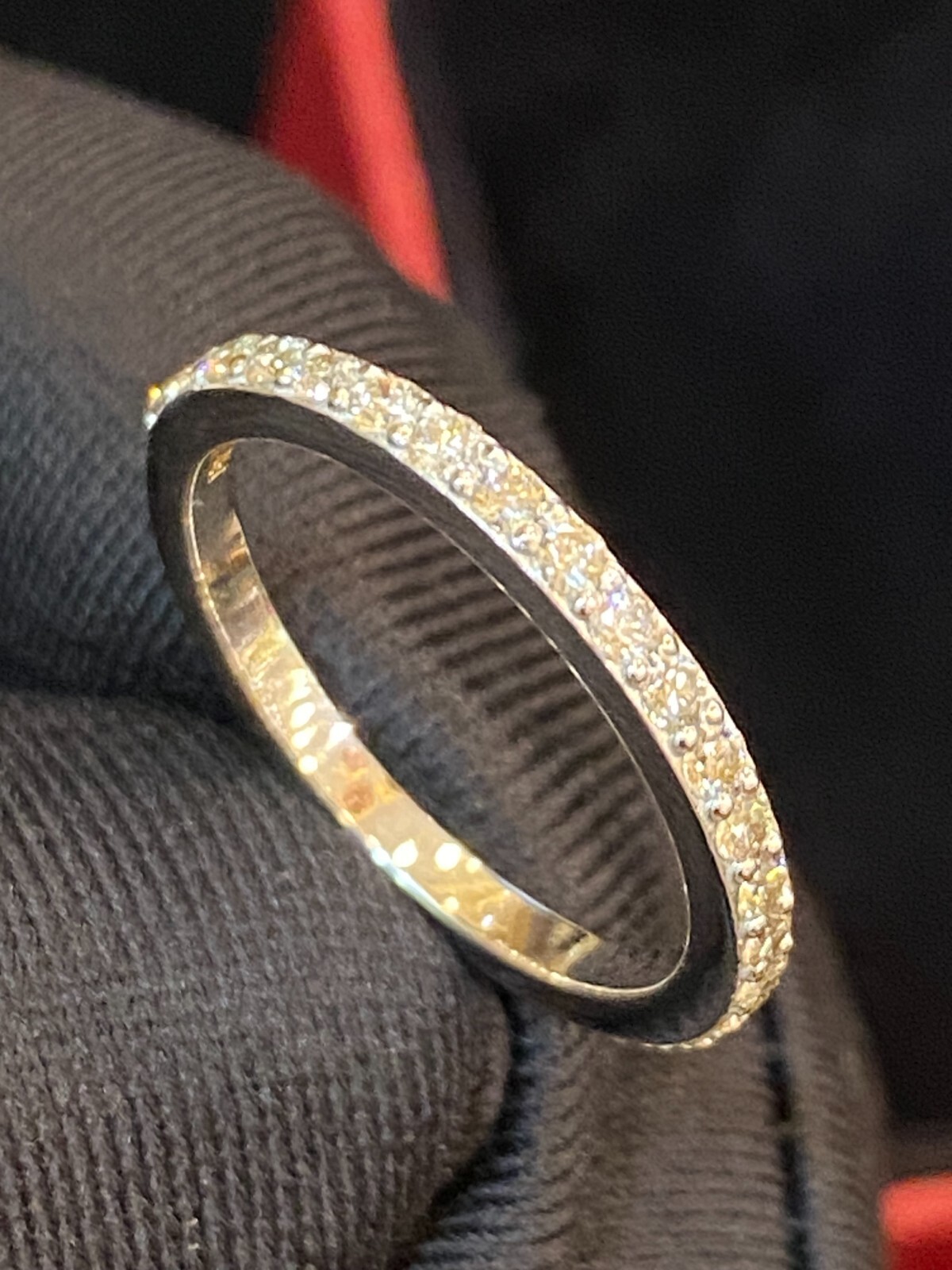 Pave 0.70 Cts Round Brilliant Cut Natural Diamonds Wedding Band Ring In 18K Gold