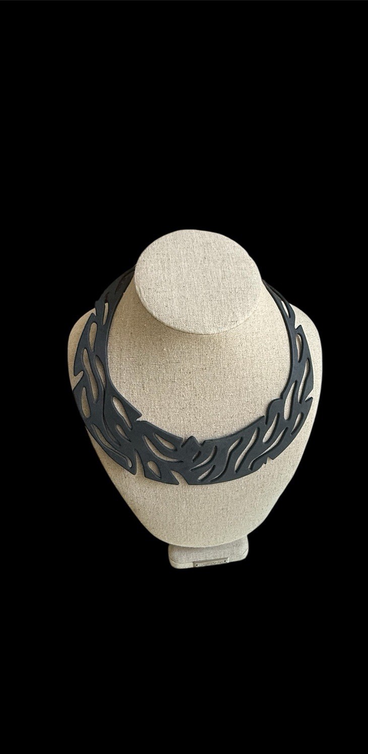 Black Silicone Rubber Collar Necklace Modernist Adjustable Lightweight LadyGum