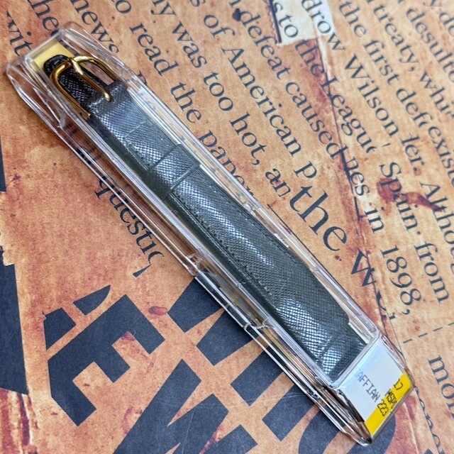 Single keeper grey stitched leather 17mm open-ended vintage watch strap NOS