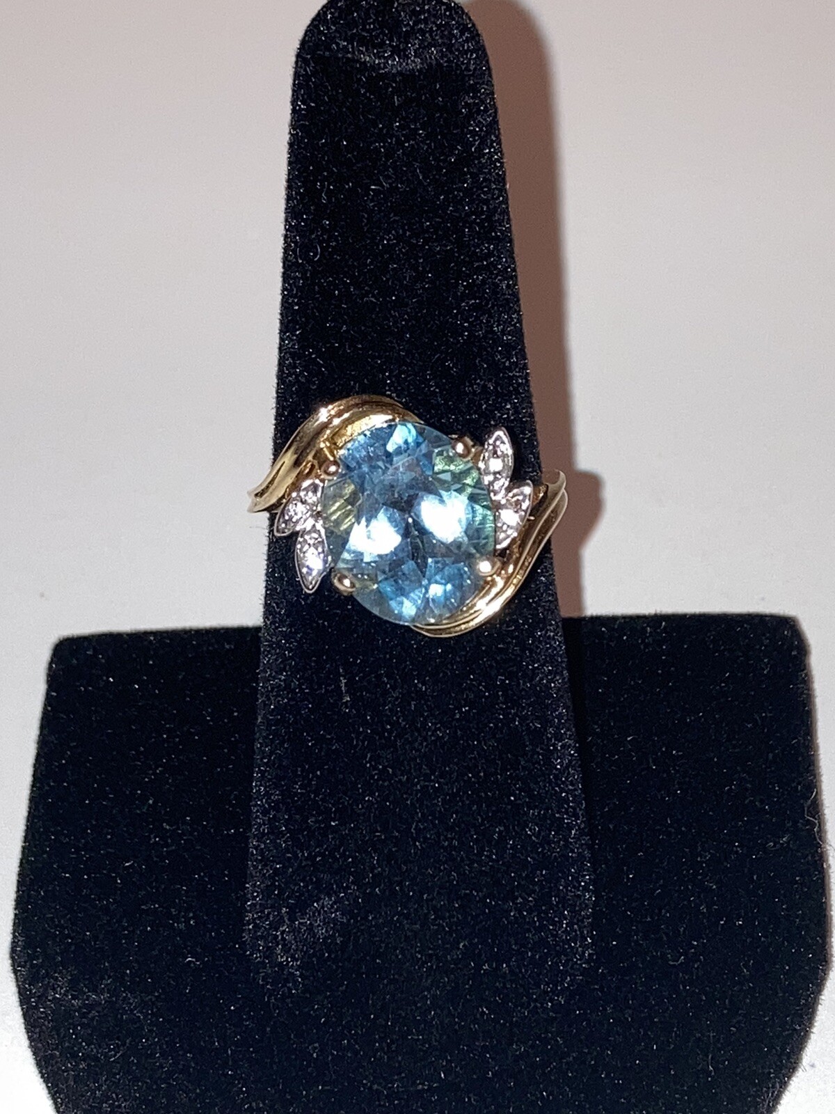Estate signed FL 14k Gold Natural Blue Topaz & Diamond Cocktail Ring size 6.75