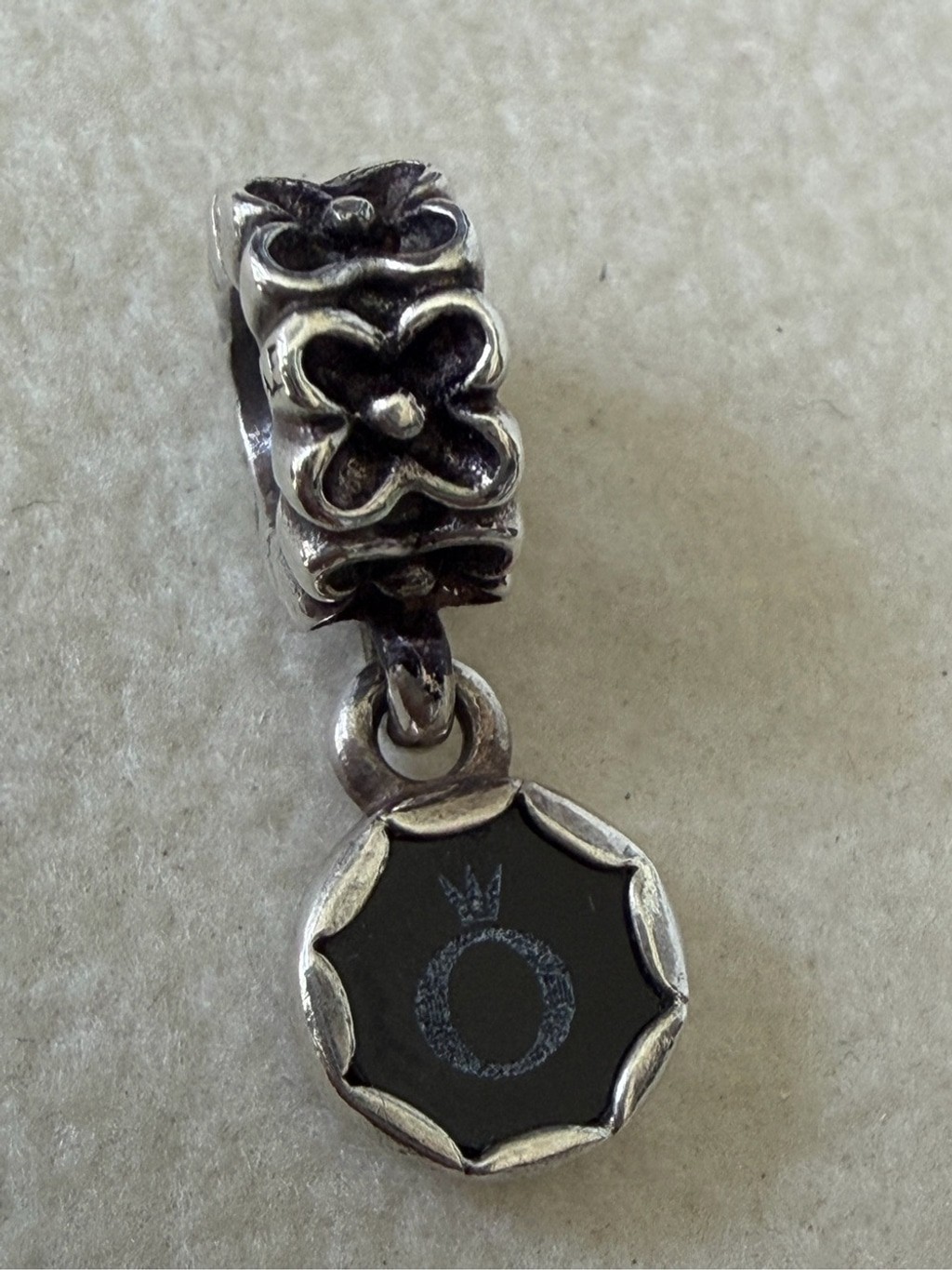 PANDORA CAPRICORN CAMEO AGATE DANGLE CHARM 790500CAM