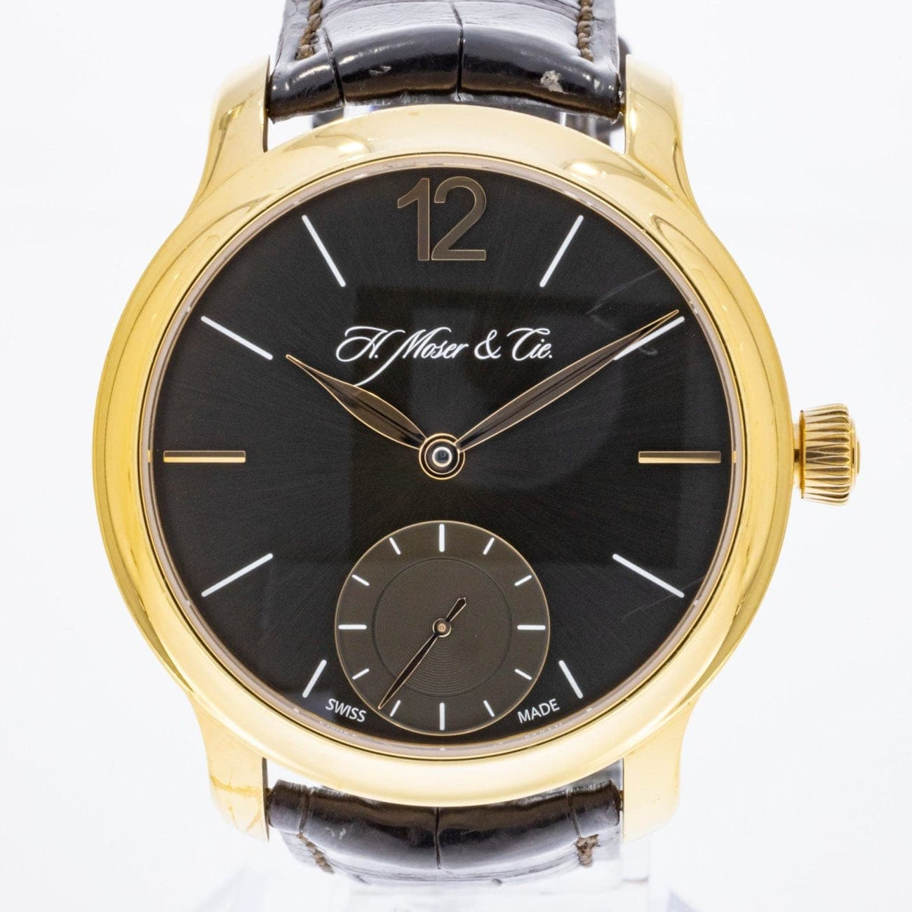 H. Moser Watch & Cie Endeavour 38.8mm Yellow Gold Brown