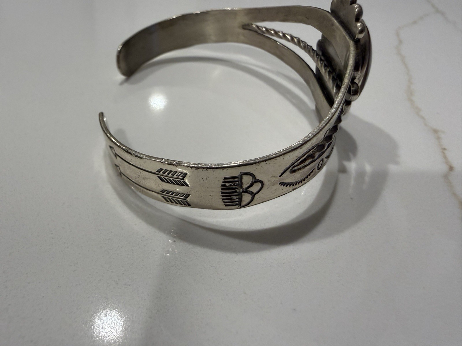 VINTAGE Fred Harvey Era Bracelet Bell Trading Post Carnelian Sterling Silver Old