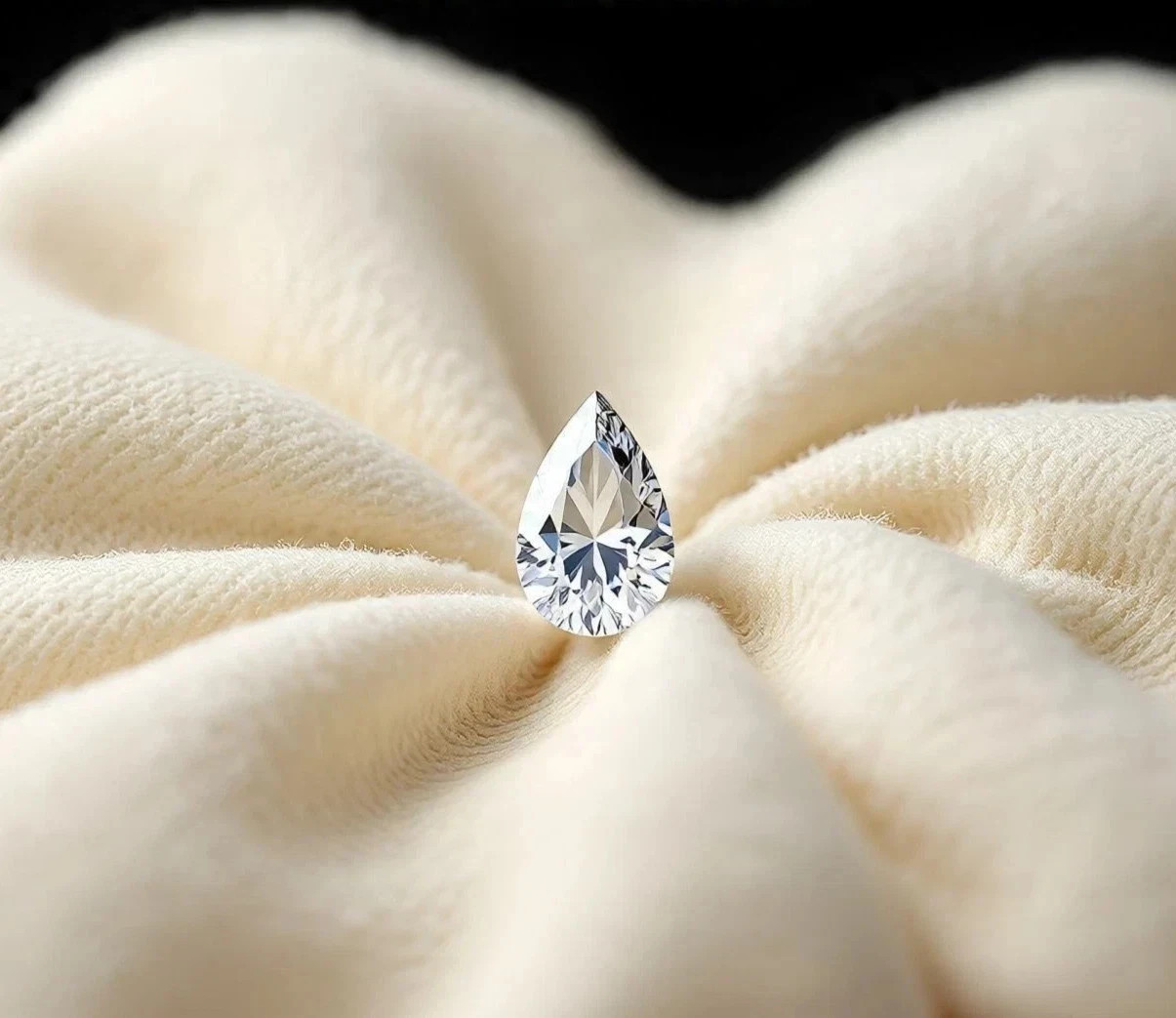 2.50 CT Natural White Diamond Pear Cut 8×10 mm VVS1 D Grade IDGL Certified
