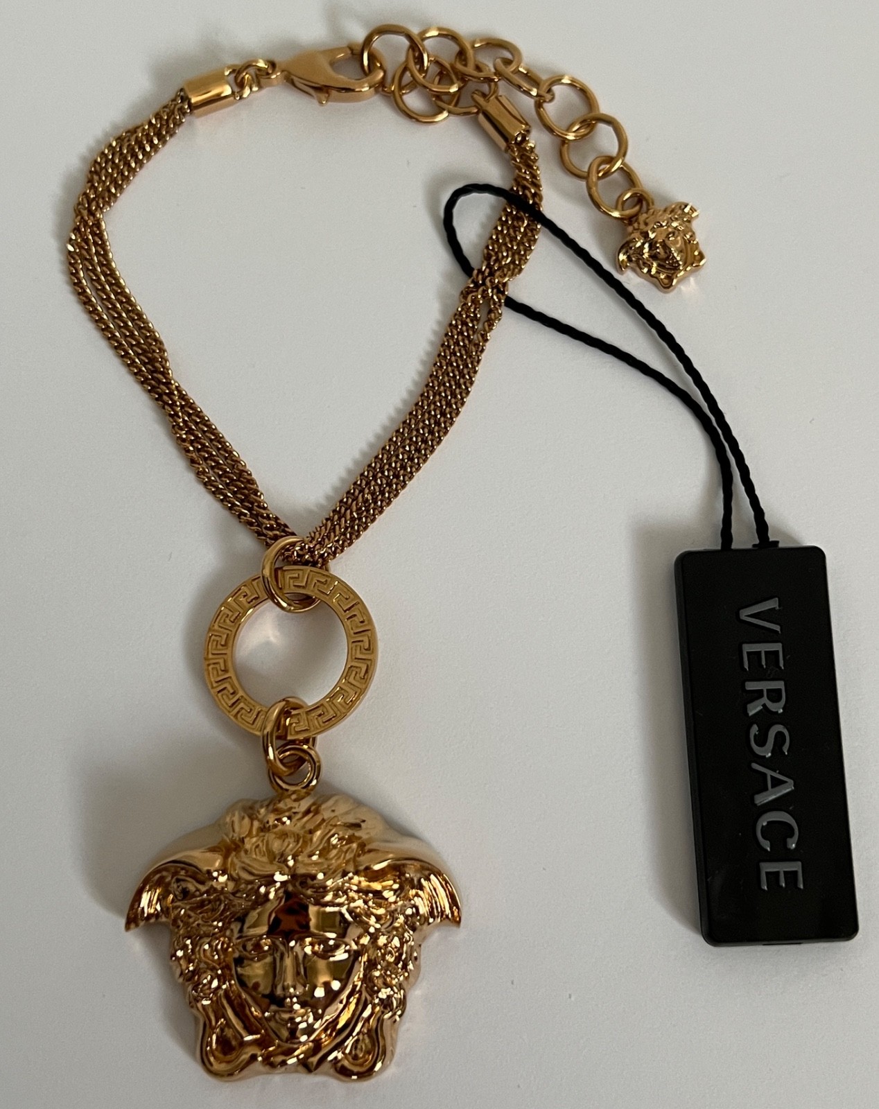 NWT Versace Medusa Head Large 3D Logo Charm Greek Key Gold Chain Bracelet $1295