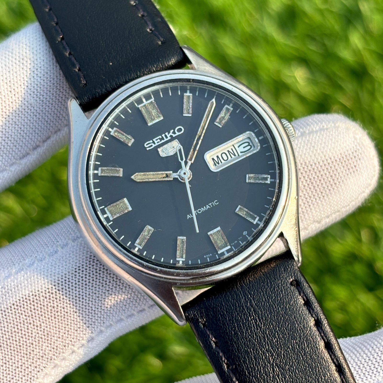 Vintage Seiko 5 Matte Black Dial Automatic Japan Made Men’s Watch 6309-7320