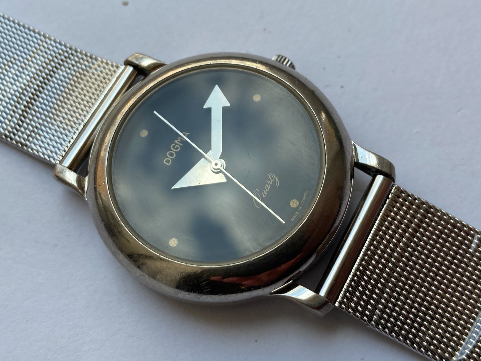 RARE MEN WRIST WATCH SWATCH QUARTZ DOGMA FRANCE THINLINE C-80 3 JEWELS WORK