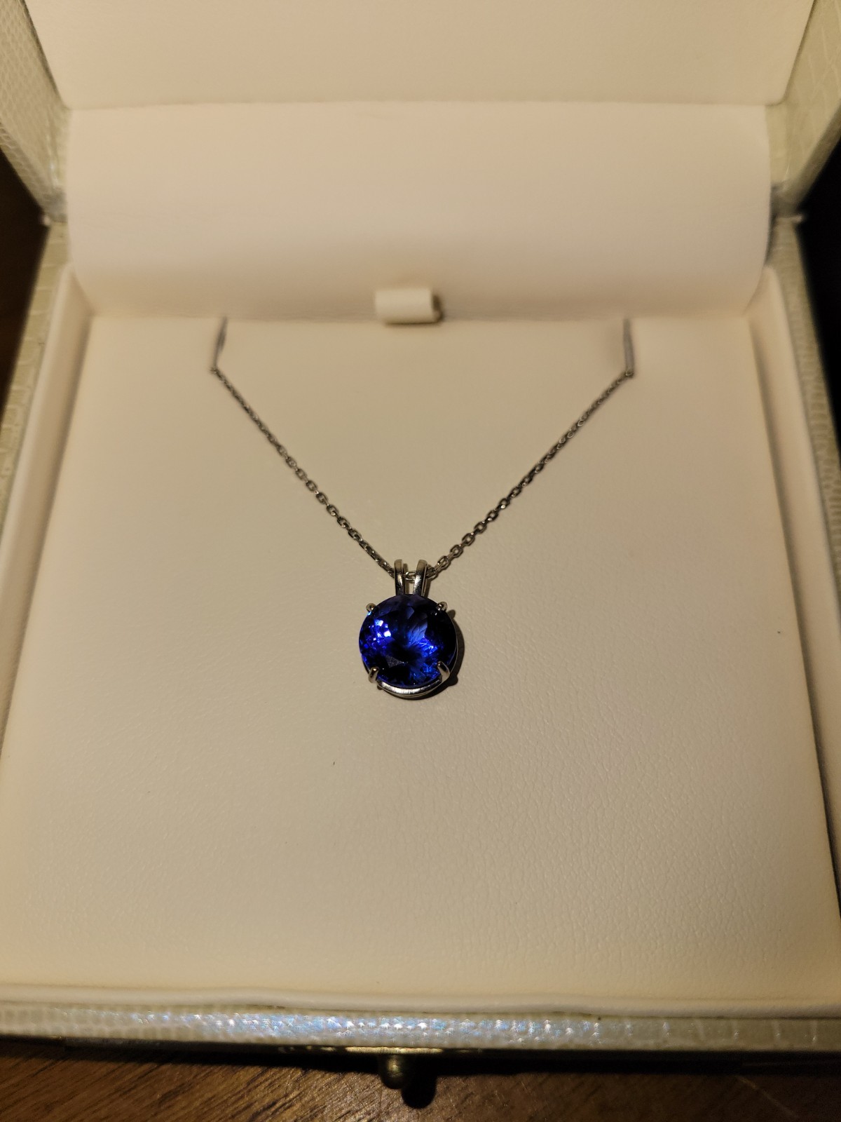 14K White Gold Blue Tanzanite Prong Set Round Pendant Charm Necklace 18in