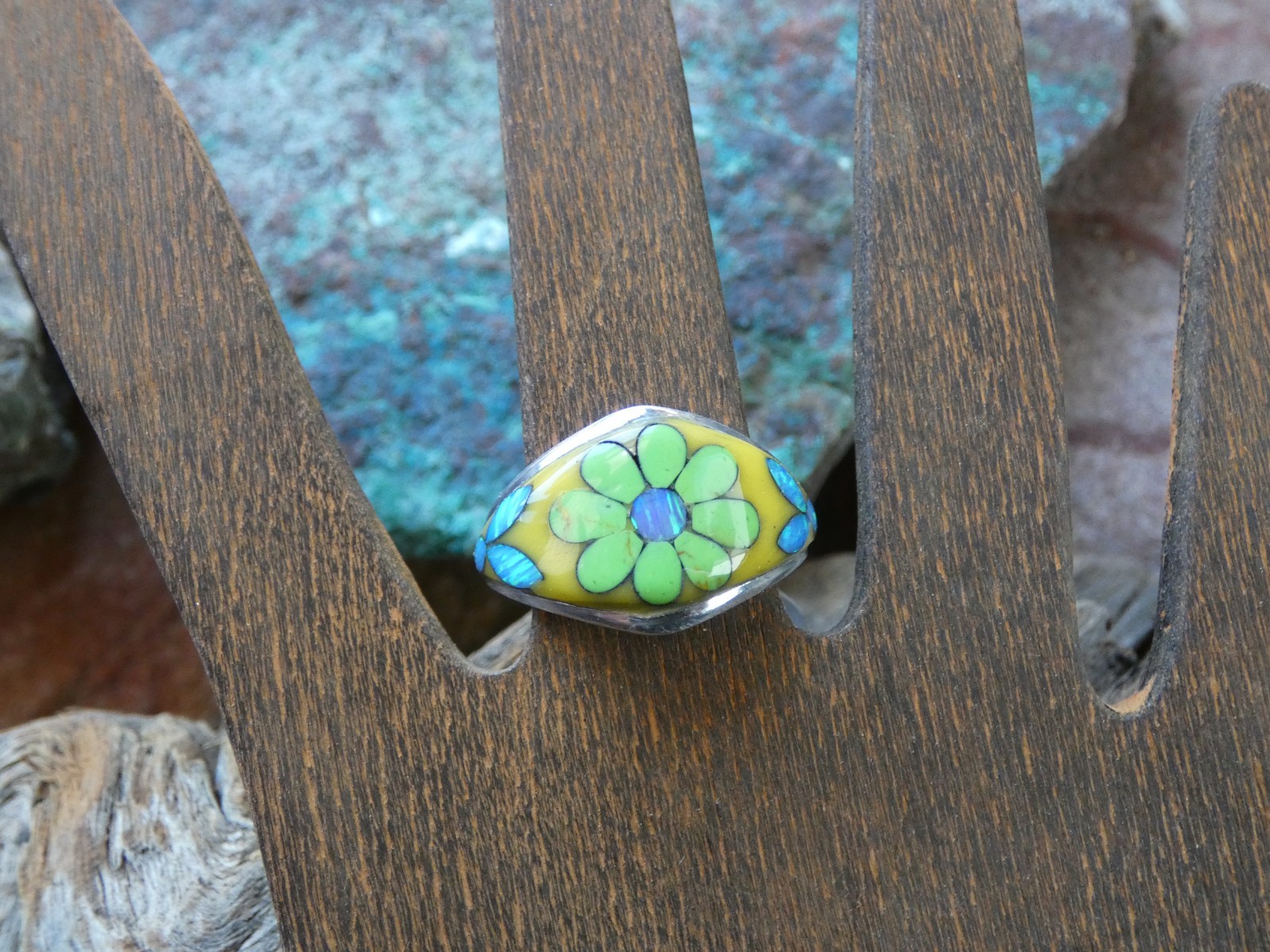 Gaspeite Flower Gemstone Opal Aluminum Sterling Silver Alloy Size 10 Ring AS73