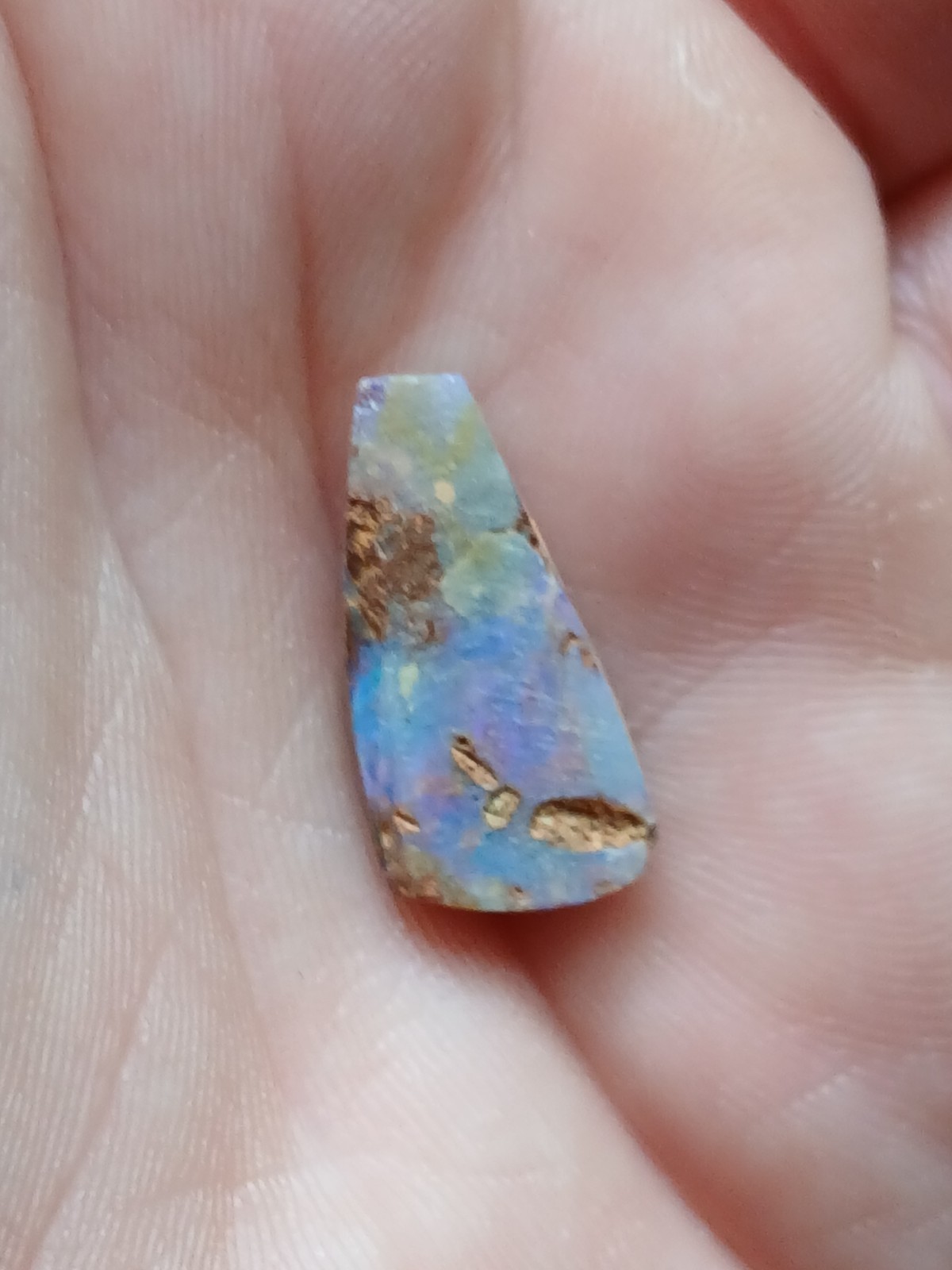 Australia Boulder Opal Unknown Field R2058 Specimen 3 Carat