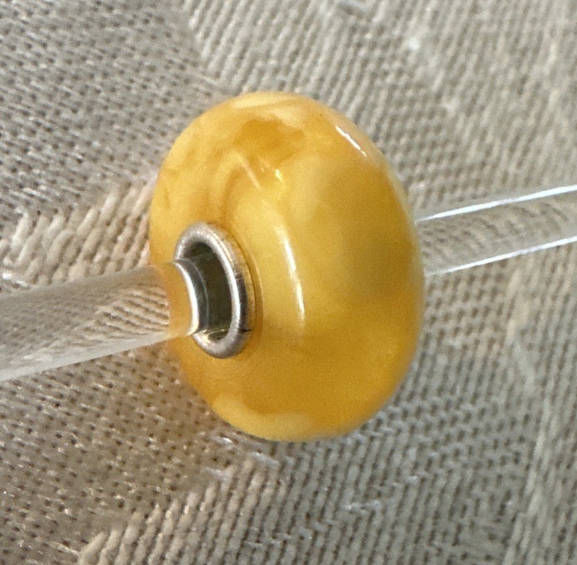 Authentic Trollbeads OOAK New Alabaster Bead