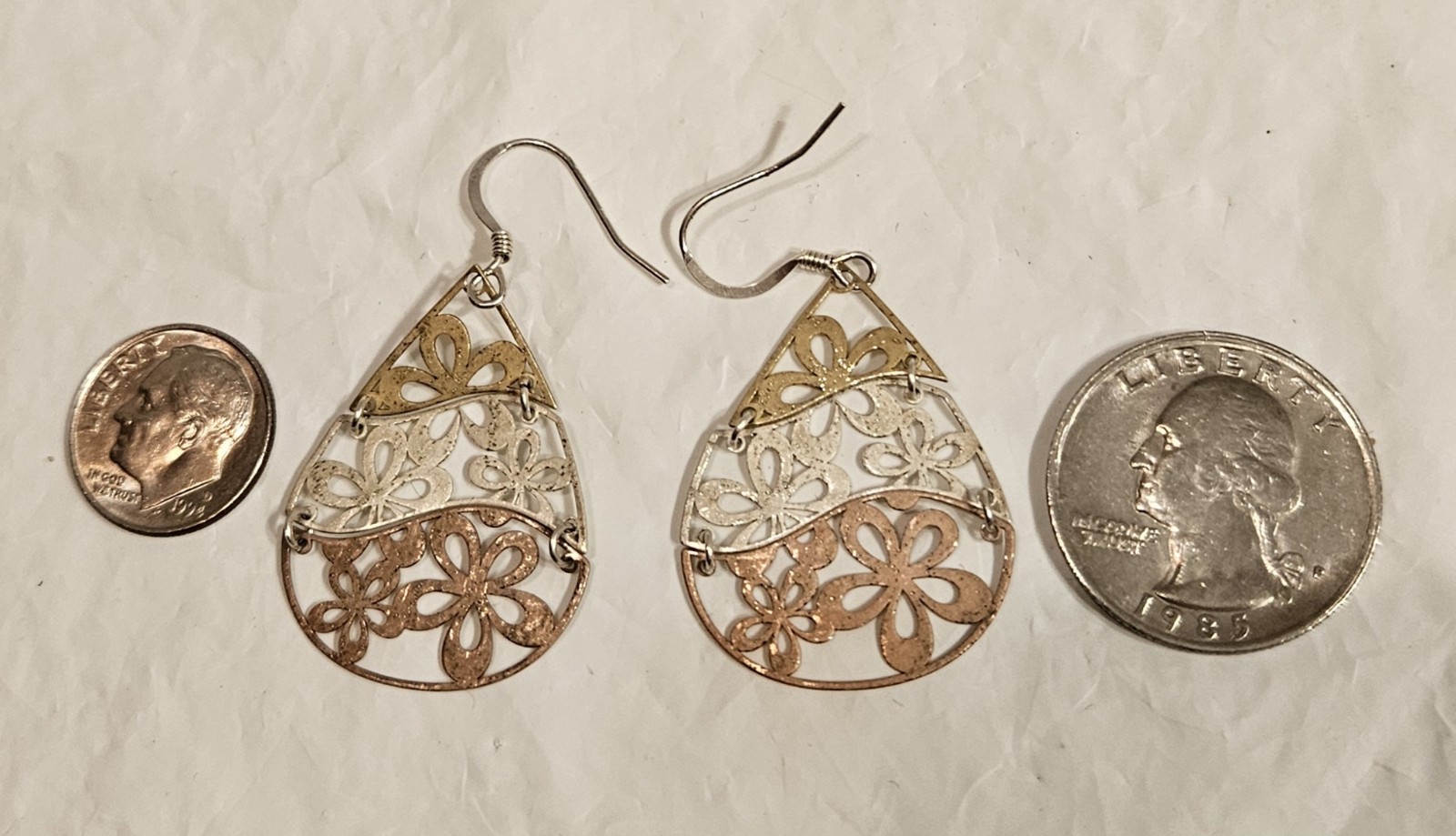 Silver/Gold/Rose-Gold Filligree Dangle Teardrop Earrings