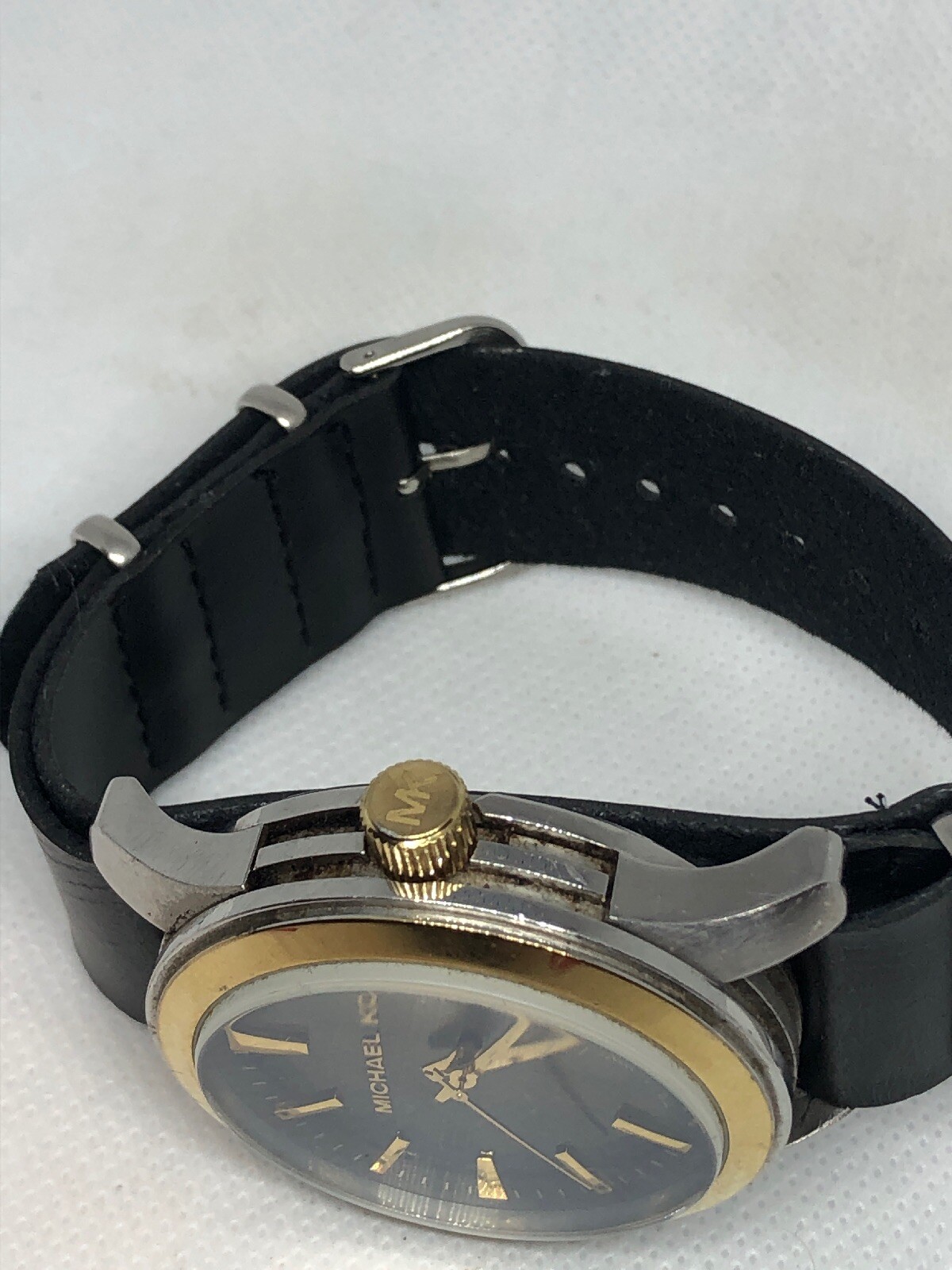 MICHAEL KORS MK7064 Men’s Black Leather Analog Dial Watch With Custom Band HG77