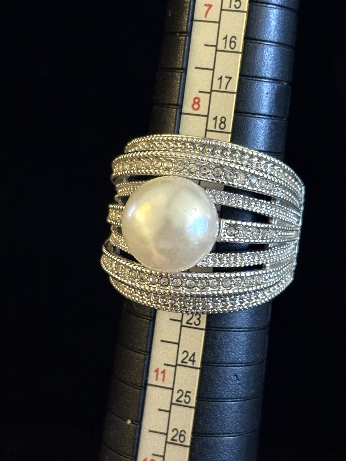 Nataliya V Collister NVC Cocktail Ring Size 9 10k White Gold Plated Faux Pearl