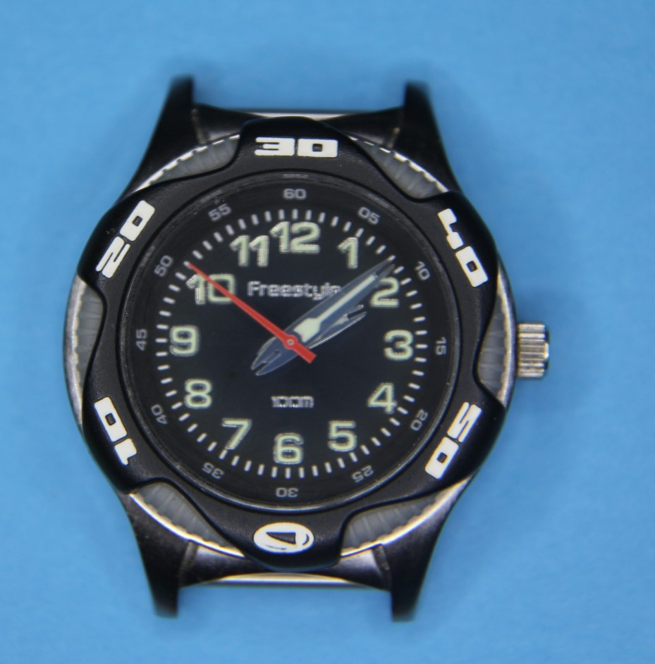 NICE Shark Freestyle 308 Diver Style 100M Metal Case Analog Watch Rotating Bezel