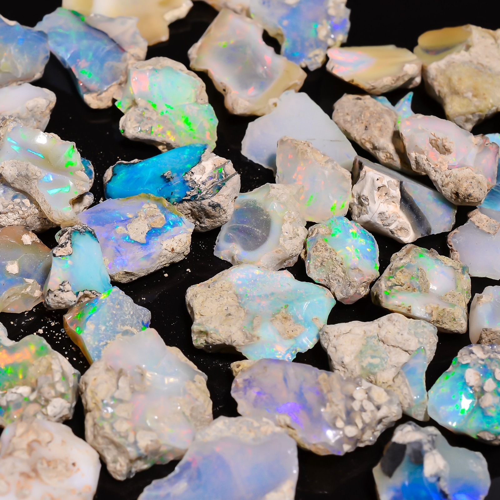 opal Rough 1 Kg.