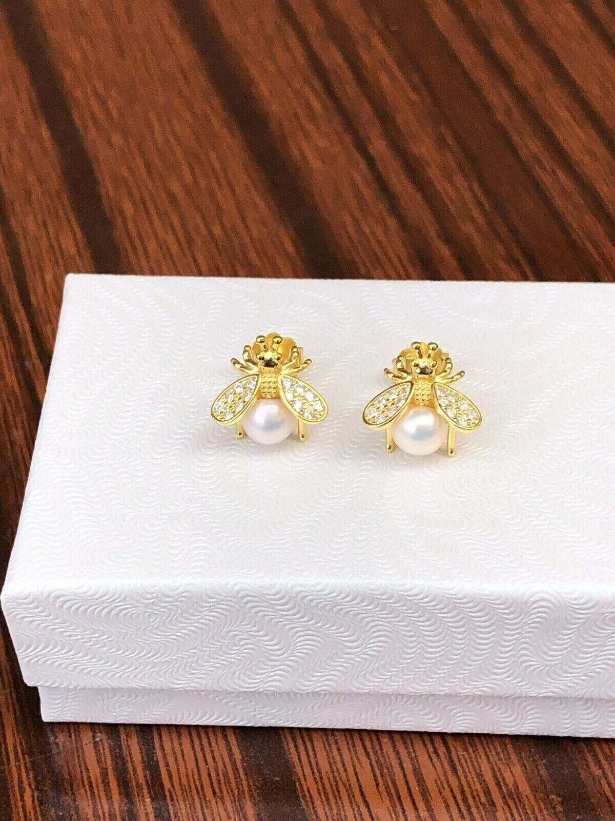 925 Sterling Silver CZ Pearl Bee Stud Earrings Women Girls Gold Studs 11mm
