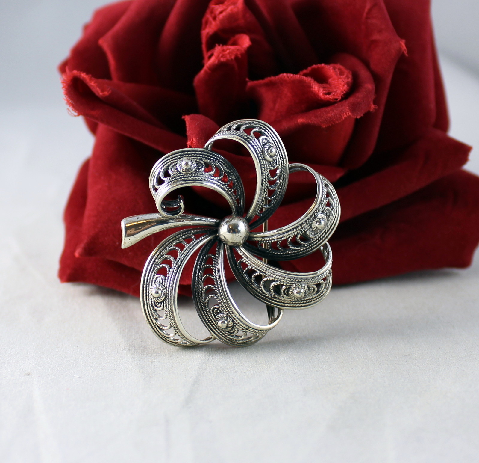 Sterling Silver Vintage Open Work 7.71g Pin Brooch CAT RESCUE