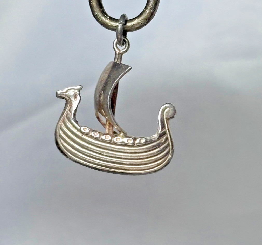 Sterling Silver VIKING SHIP Pendant 3.7 G Charm