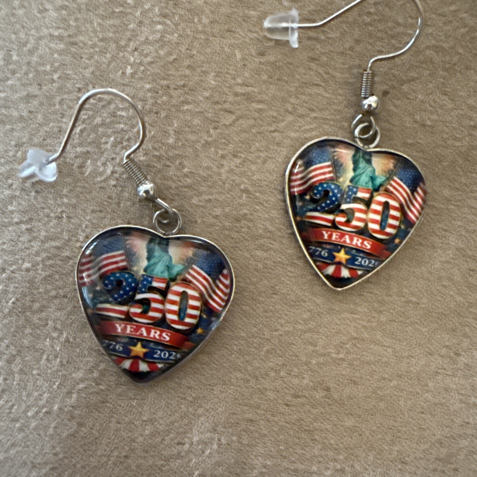 250th Anniversary W/American Flags/Statue Of LibertyDangle Heart Shaped Earrings