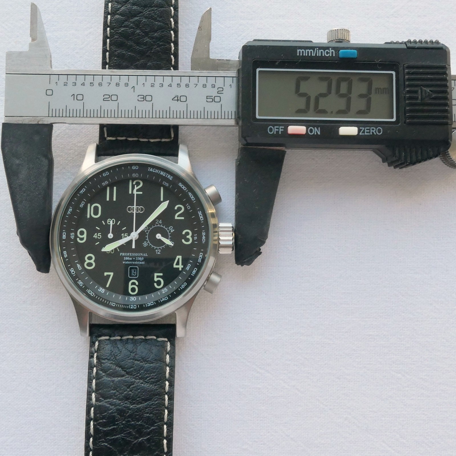 Audi RS S Motorsport Racing Pilot Car Accessory Driver Sport Chronograph Watch