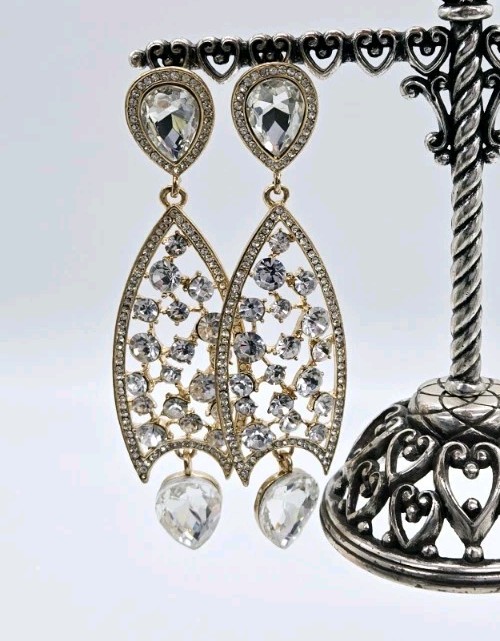 Chandelier Earrings Crystal Pierced Gold Tone Dangling Bridal 3.75 in Couture