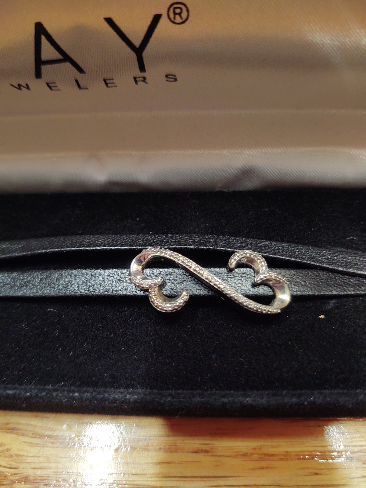 Jane Seymour Sterling Silver Diamonds Open Heart Black Leather Bracelet Gift Box