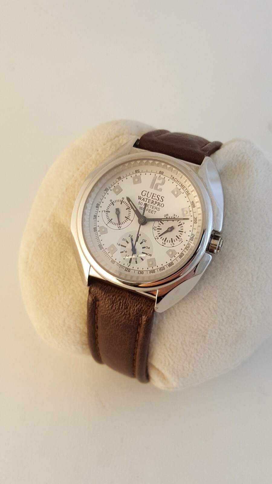 Guess Waterpro watch 50 meters 165 feet Tachymetre with leather band