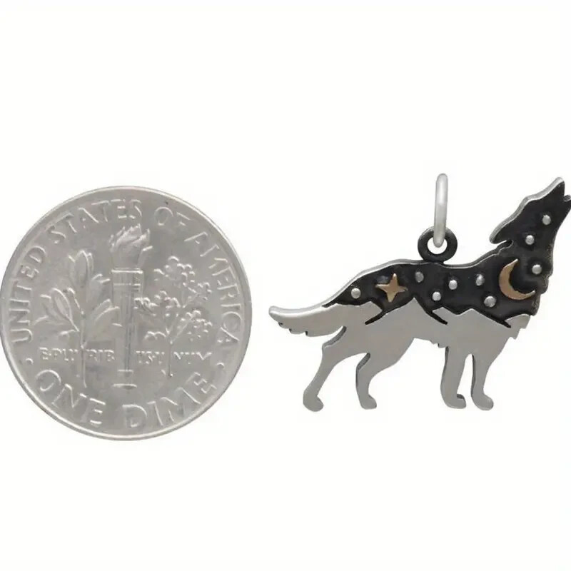 Vintage Wolf Howling Pendant Necklace – Silver Plated, Zinc Alloy, Nature